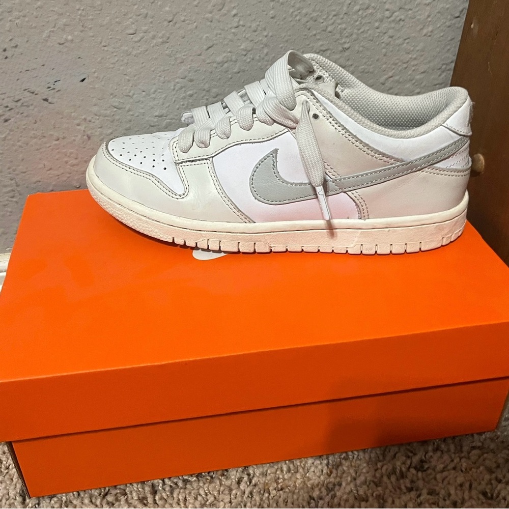Nike Dunk Low Sneakers Kids 4.5 - Picture 6 of 11